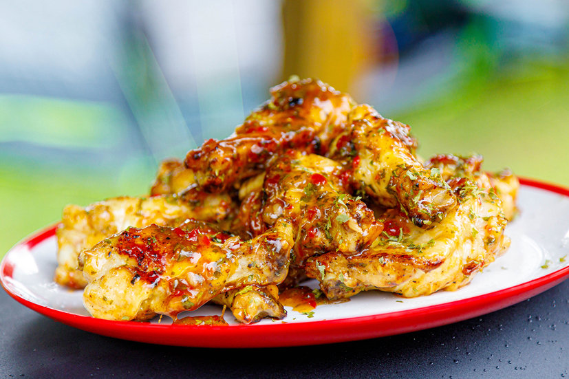 Buffalo wings met blue cheese dip